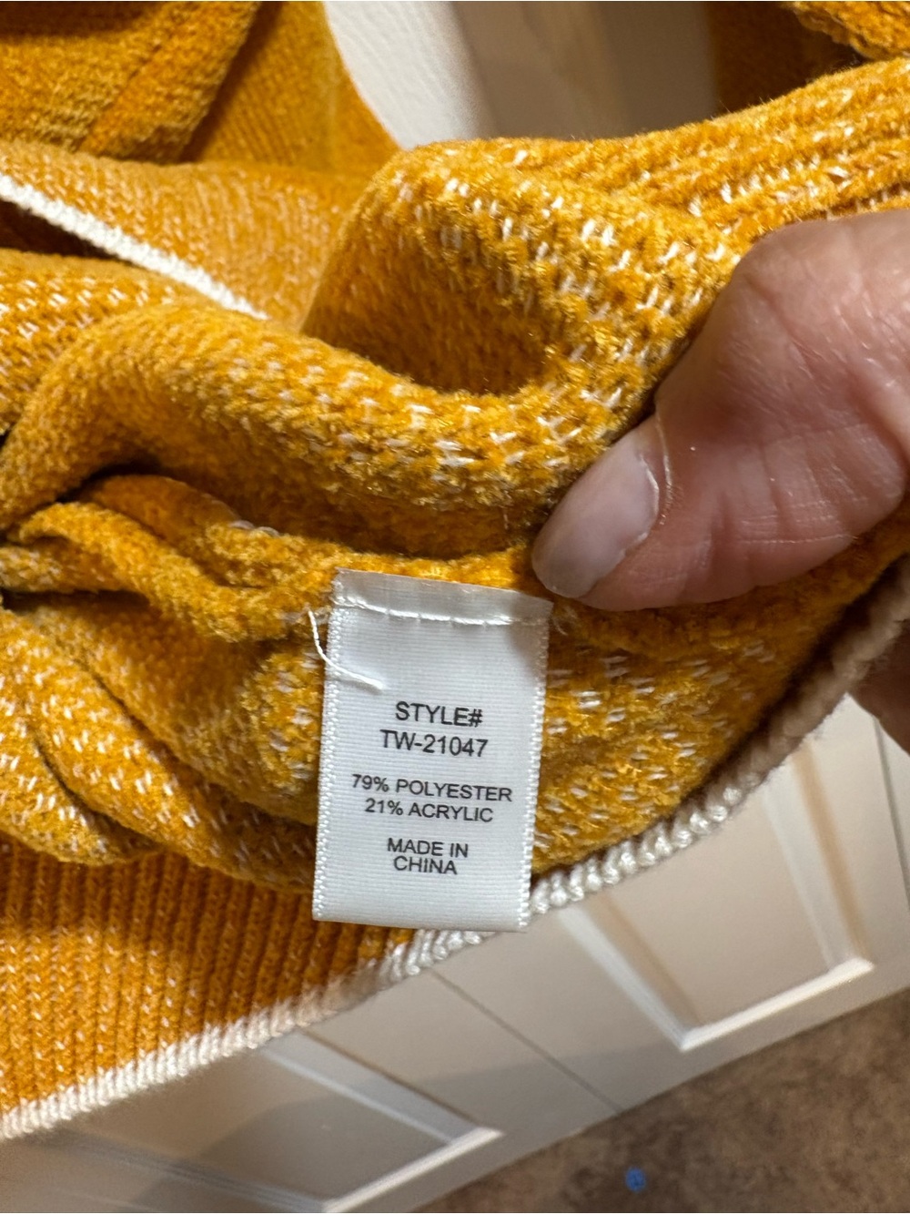 Zenana XL Mustard Yellow Oversized Exposed Seam Sweater Boho Slouchy Knit - Picture 6 of 6
